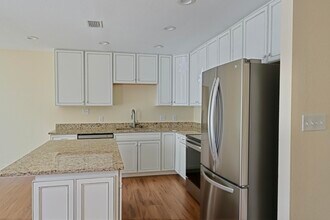 2168 Paloma St in Navarre, FL - Building Photo - Building Photo