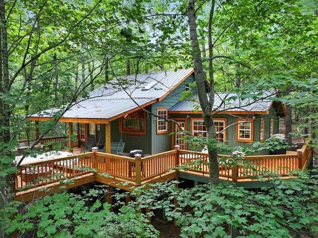 property at 166 Nantahala Pass Rd