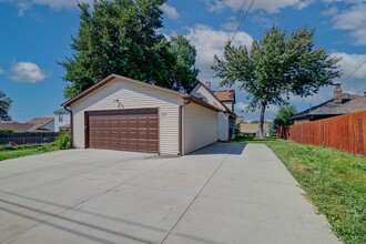 4205 Pacific St in Omaha, NE - Building Photo - Building Photo