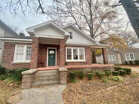 326 N Madison St in Tupelo, MS - Building Photo