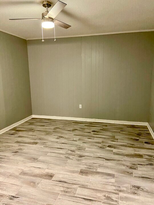 1604 43rd Ave in Meridian, MS - Building Photo