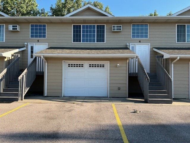 property at 4131 Parkview Dr