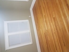 72 Ardmore St in Springfield, MA - Building Photo - Building Photo