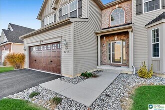 4247 Beech Dr in Nazareth, PA - Building Photo - Building Photo