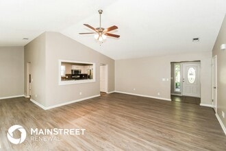 2011 Calusa Trail, Unit Unit 3 in Middleburg, FL - Building Photo - Building Photo