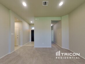 123 Finley St in Hutto, TX - Building Photo - Building Photo