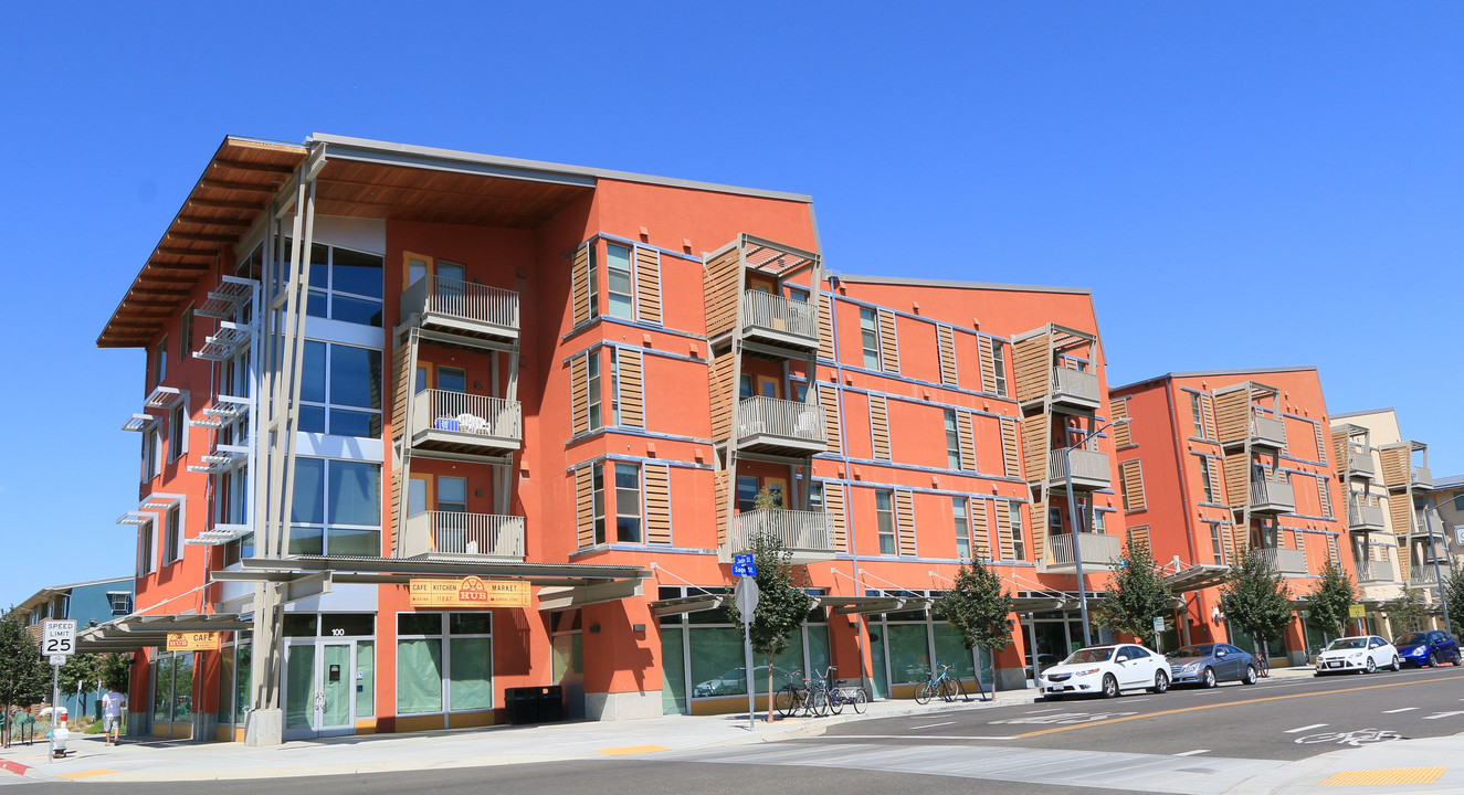 Solstice Apartments in Davis, CA - Building Photo