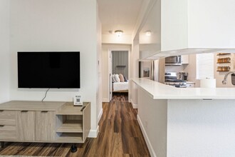 1629 N Clarkson St in Denver, CO - Building Photo - Building Photo