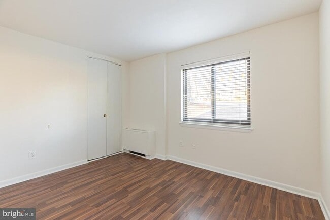 property at 600 Roosevelt Blvd