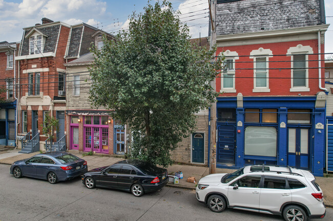 5140 Butler St in Pittsburgh, PA - Foto de edificio - Building Photo