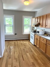 30 Otis St, Unit 3 in Somerville, MA - Building Photo - Building Photo