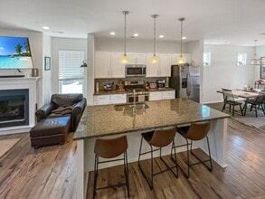 10819 Ashton Poole Pl in Glen Allen, VA - Building Photo - Building Photo