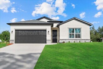 1486 Ardisia St in North Port, FL - Building Photo - Building Photo