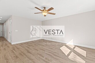 44 Rosemary Rd in Asheville, NC - Building Photo - Building Photo