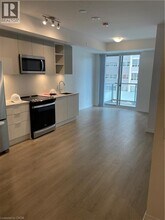 25 Holly St in Toronto, ON - Building Photo - Building Photo