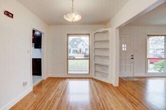 246 E 34th St in Tulsa, OK - Building Photo - Building Photo
