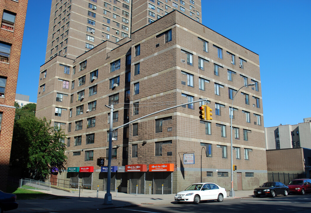 301 West 130th Street in New York, NY - Building Photo