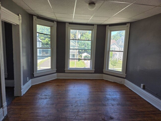 345-347 W Kennedy St in Syracuse, NY - Building Photo - Building Photo