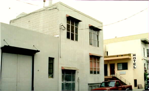 261 Clara St in San Francisco, CA - Building Photo