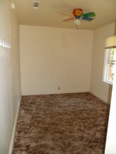 1135 Grant St in Klamath Falls, OR - Building Photo - Building Photo