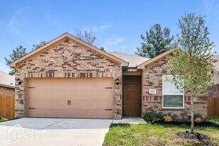 25402 Cypress Bend Dr, Unit 304 in Cleveland, TX - Building Photo