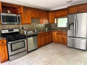 7347 Pinedale Dr in Boynton Beach, FL - Building Photo - Building Photo