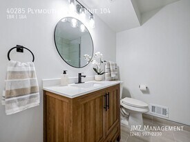 40285 Plymouth Rd in Plymouth, MI - Building Photo