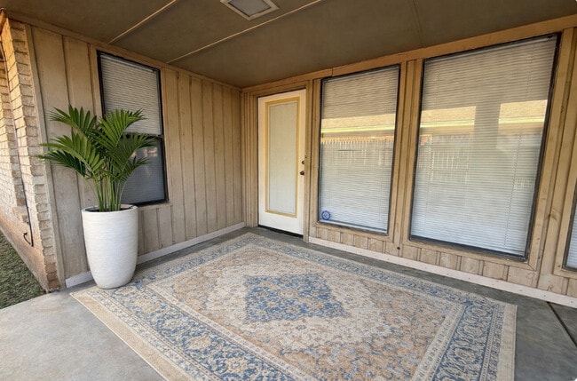 7111 NW 30th Terrace in Bethany, OK - Building Photo - Building Photo