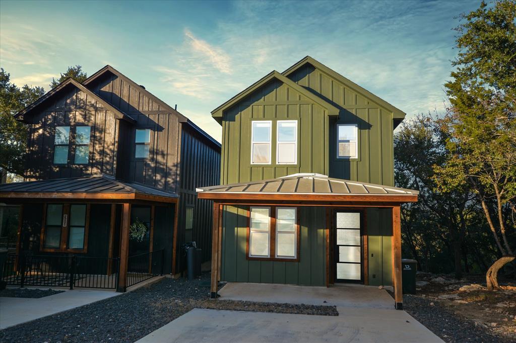 294 Shady Bluff Dr in Wimberley, TX - Building Photo