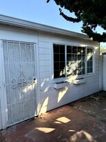 1354 N Main St in Salinas, CA - Building Photo