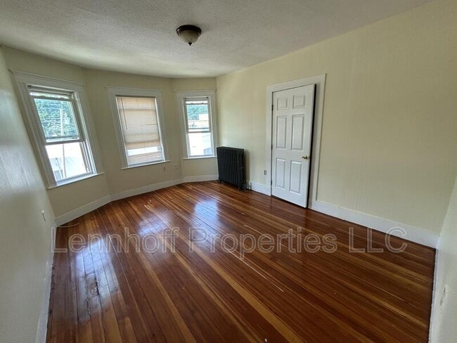 property at 4 Glenway St