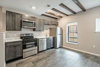 235 E Market St in West Chester, PA - Foto de edificio - Building Photo