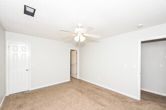 205 E Waverly Pl Ct in Columbia, SC - Building Photo - Building Photo