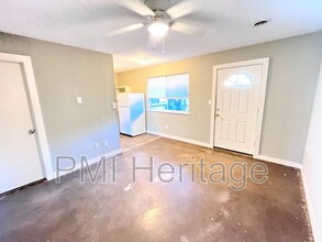 15 M.L.K. Jr Blvd in Fayetteville, AR - Building Photo - Building Photo