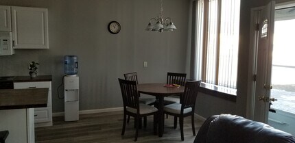 1402 5th St in La Salle, IL - Building Photo - Building Photo