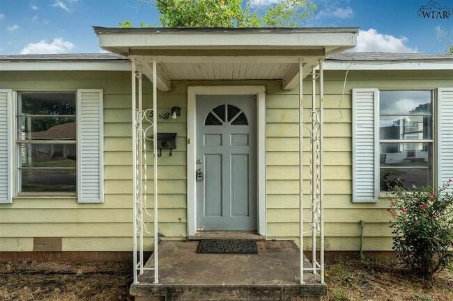 523 W Inwood Dr in Wichita Falls, TX - Building Photo - Building Photo