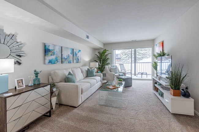 Winchell Way Apartments