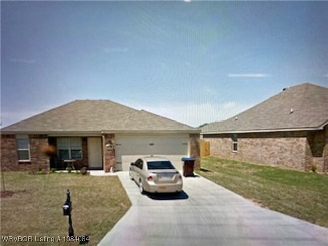 6614 Huntington Ct, Unit 018-16 in Fort Smith, AR - Building Photo - Building Photo