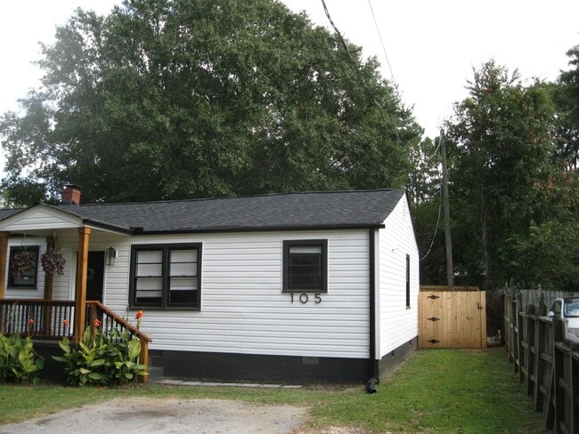 105 Jasmine Dr in Greenville, SC - Building Photo - Building Photo