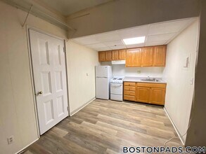 62 Boylston St in Boston, MA - Building Photo - Building Photo