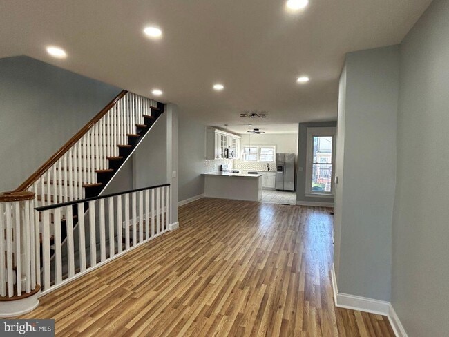 property at 5718 Florence Ave