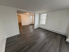 149 Adams St in Waltham, MA - Building Photo - Building Photo