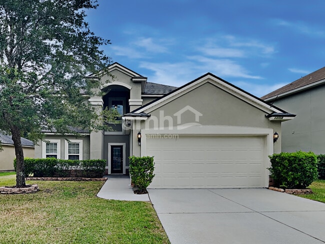 property at 13728 Devan Lee Dr N