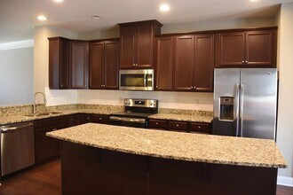 1048 Brownsmith Dr in Apex, NC - Building Photo - Building Photo