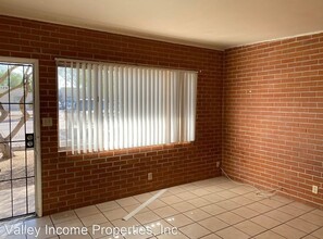 Bellevue Apartments in Tucson, AZ - Building Photo - Interior Photo