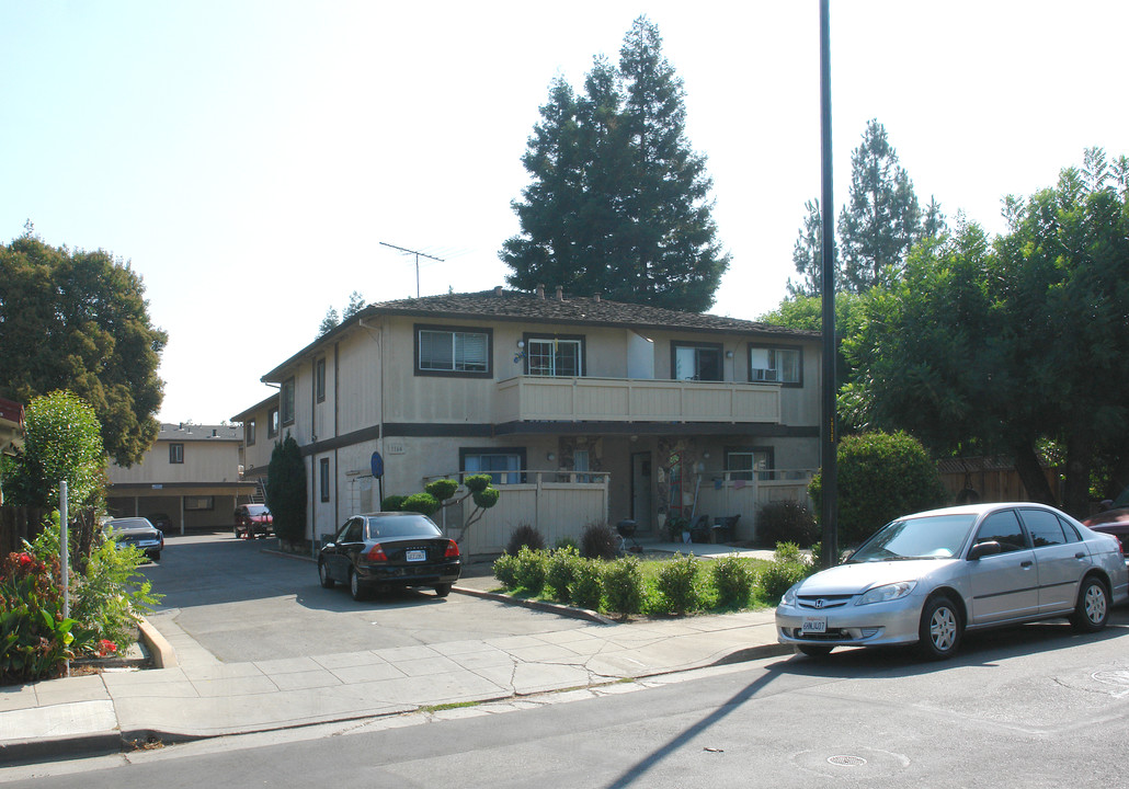 1164 Curtiss Ave in San Jose, CA - Foto de edificio