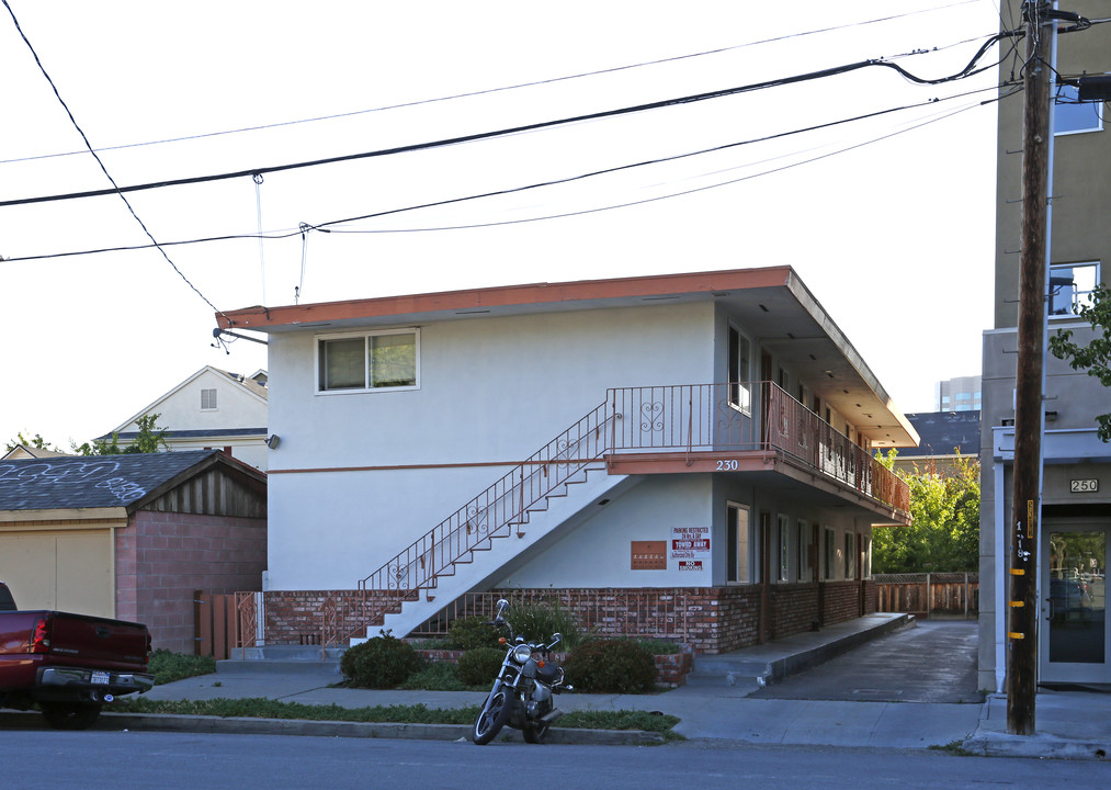 230 Josefa St in San Jose, CA - Foto de edificio