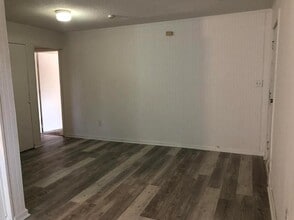 5116 Twitty St in North Charleston, SC - Building Photo - Building Photo