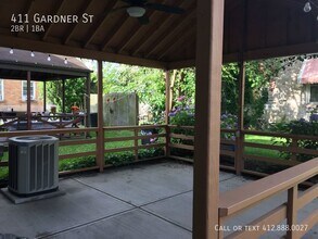 411 Gardner St in Mckees Rocks, PA - Building Photo - Building Photo