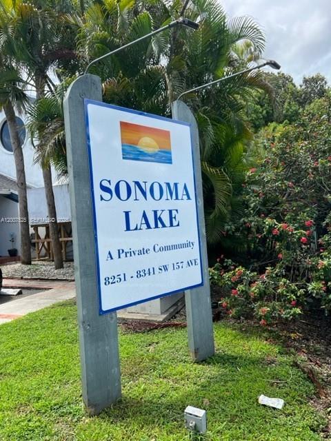 8271 SW 157th Ave in Miami, FL - Building Photo - Building Photo